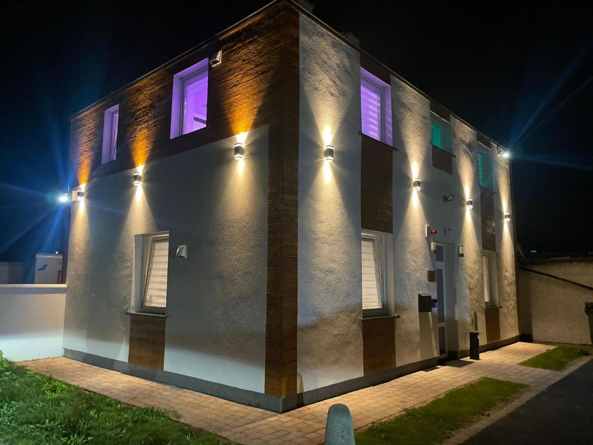 #1 Tgha Luxury Studio Apartment In Athlone Eksteriør billede